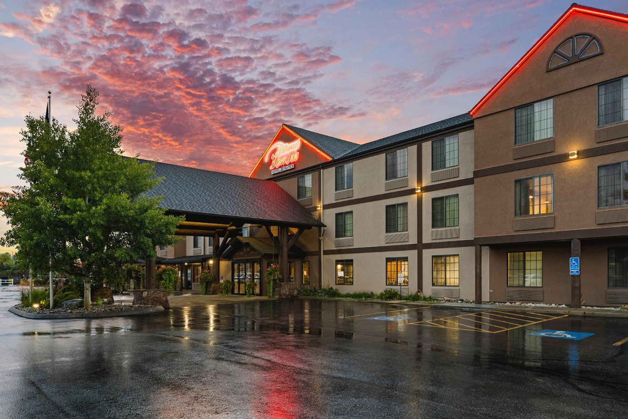 Bitterroot River Inn And Conference Center Hamilton Exterior photo