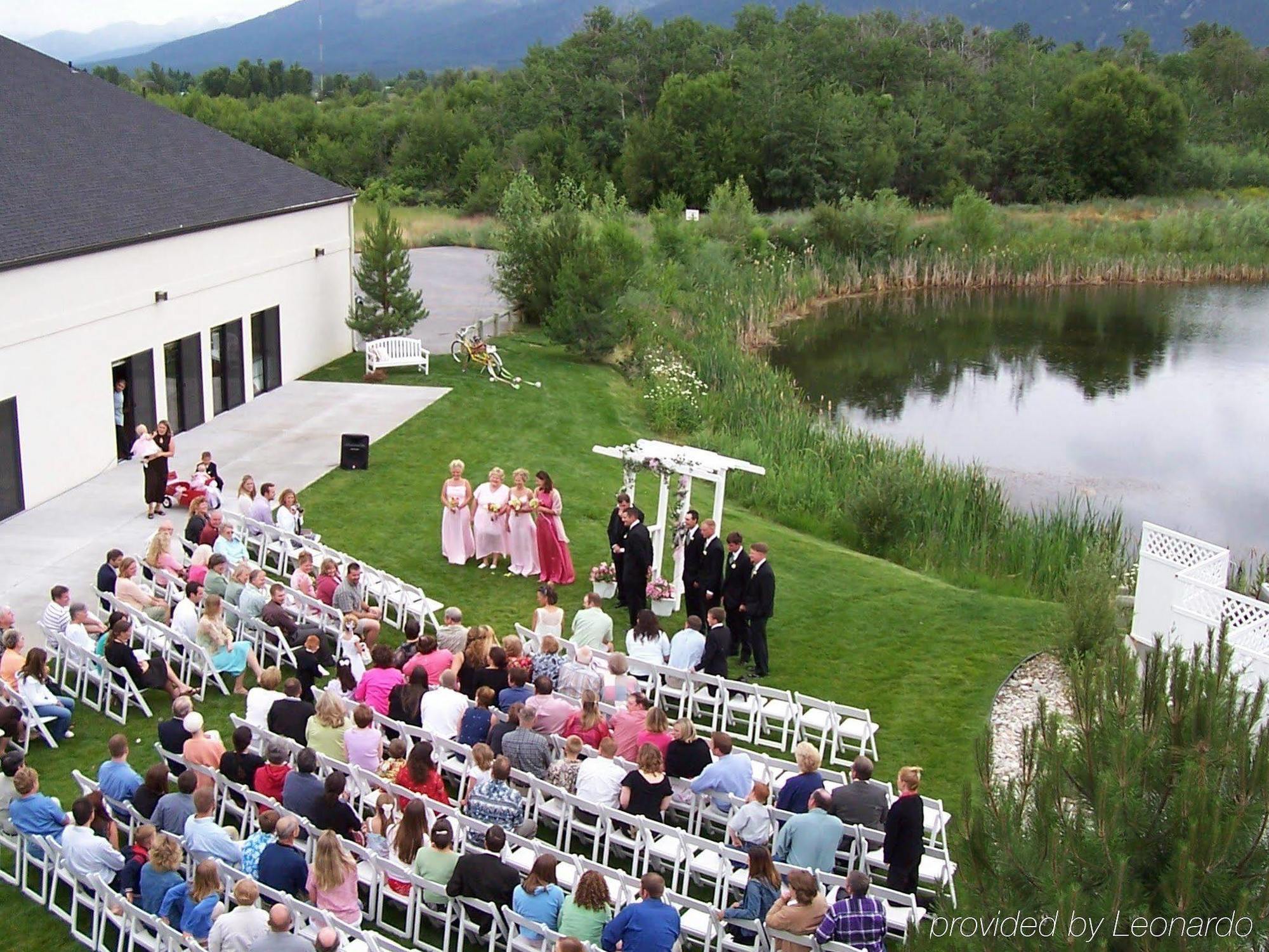 Bitterroot River Inn And Conference Center Hamilton Exterior photo